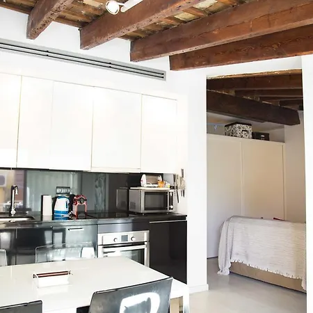 Apartment Apartmans Ciutat Vella