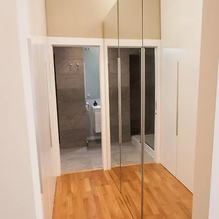 Apartmans Ciutat Vella Apartment