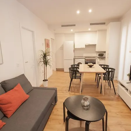Apartmans Ciutat Vella Apartment *
